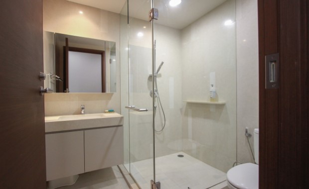 HT24090181 18