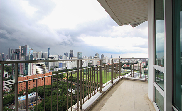 pc000118_18.jpg