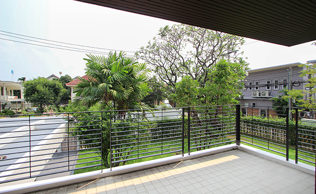 pc000349_36.jpg