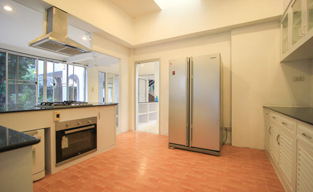 sh110106_13.jpg